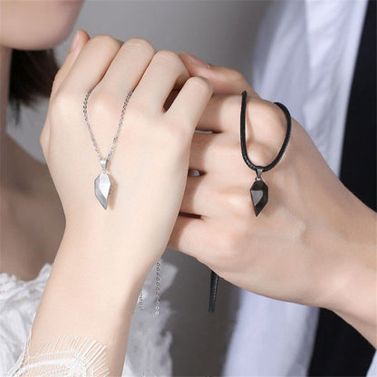 Neo Gothic Metal Necklaces for Lovers' Parties (Pair)
