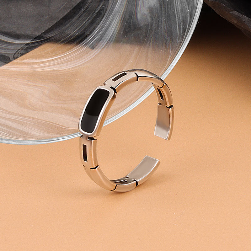 Vintage Thai Silver Adjustable Ring in Geometric Style