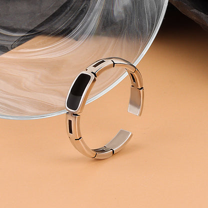 Vintage Thai Silver Adjustable Ring in Geometric Style